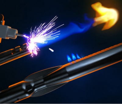 Газовый гриль NAPOLEON Rogue PRO-S 425 (черный, с ИК горелкой 3/3, задней горелкой и вертелом в комплекте)