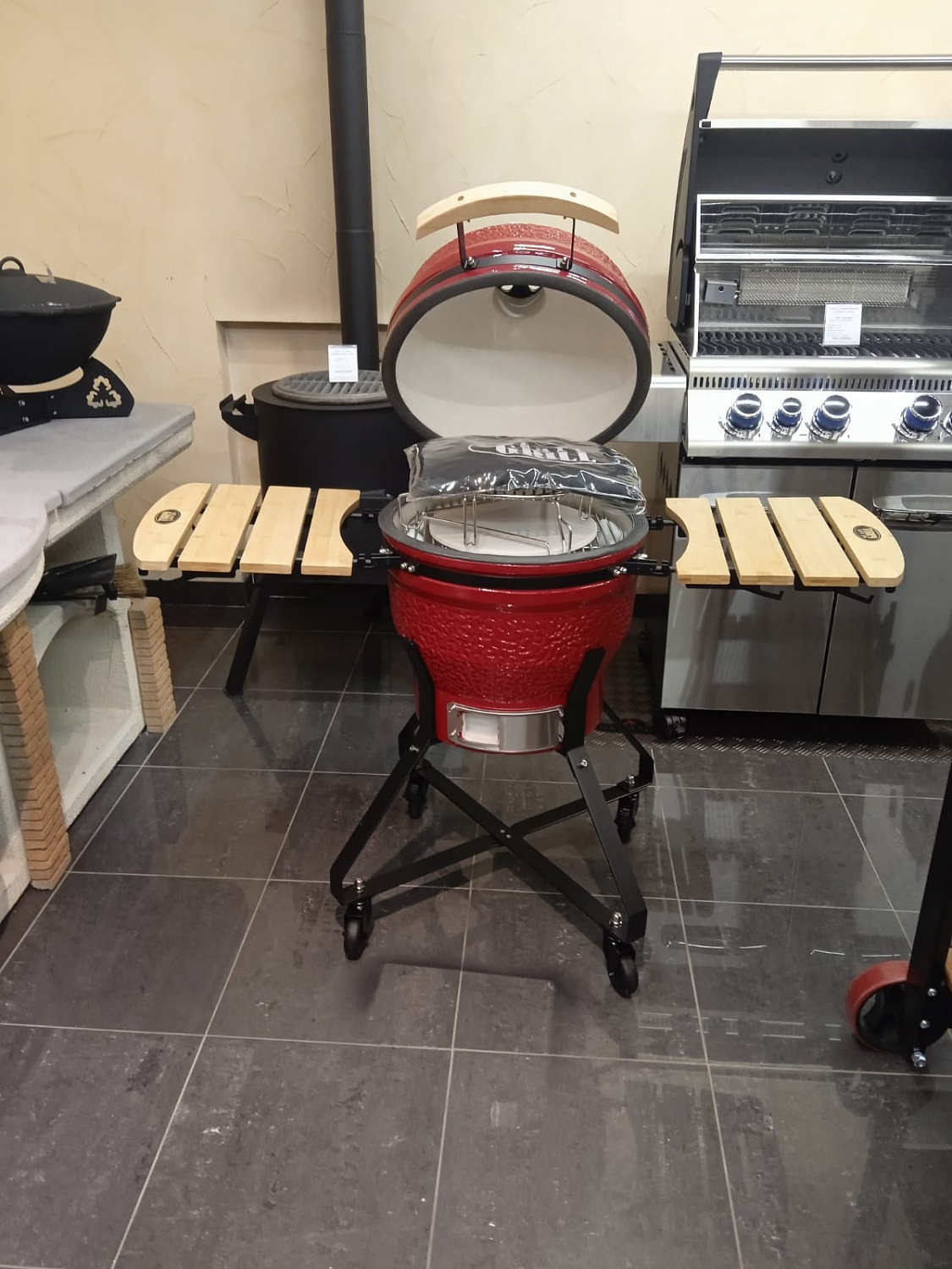 Керамический гриль-барбекю START GRILL SG18 PRO 18 в наличии в Екатеринбурге!