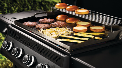 Газовый гриль NAPOLEON Rogue PRO 30 Phantom Griddle