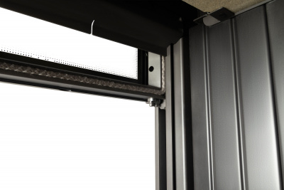 Каминная топка Экокамин ДЕЛЬТА 1000BV три стекла принтинг черный шамот, вертикальная ламель