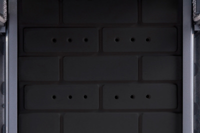 Каминная топка Экокамин Дельта 900В три стекла принтинг черный шамот